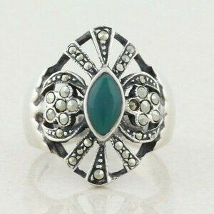 Sterling Silver Green Onyx and Marcasite Ring Size 8 1/4